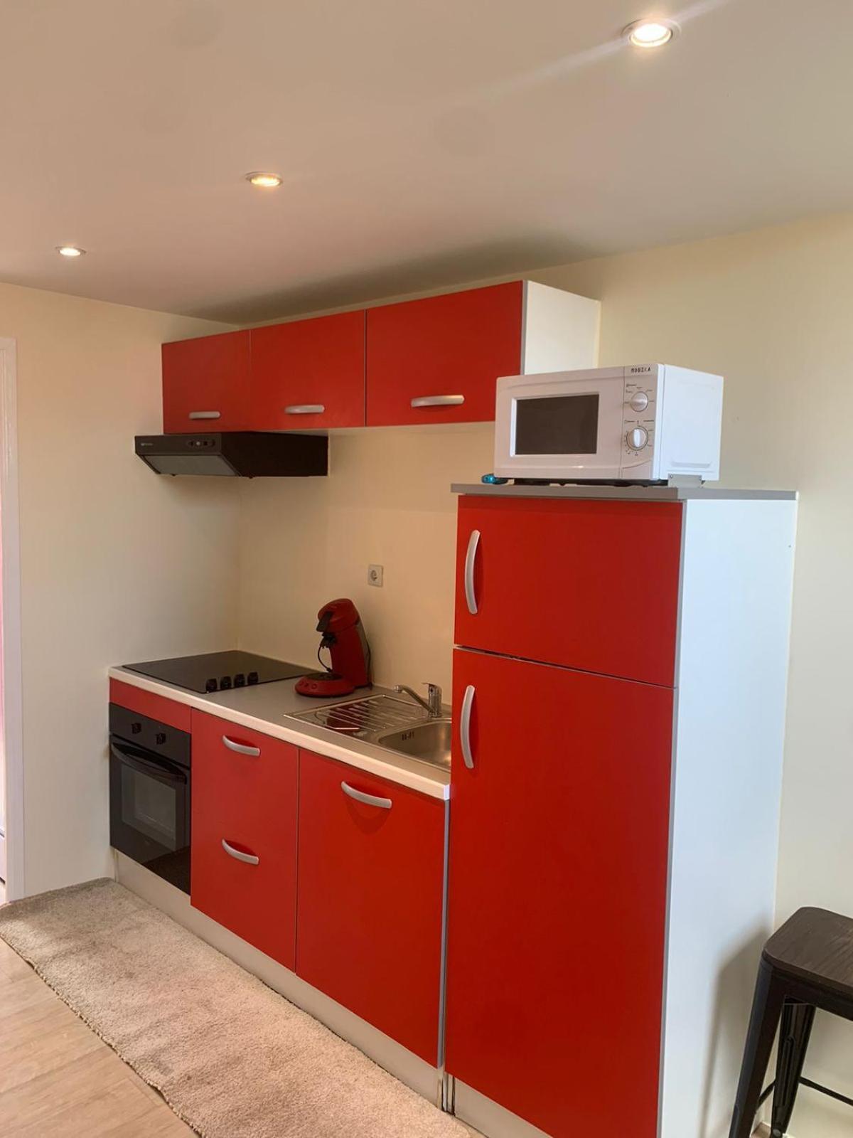 Studio Meuble Dans Une Maison Limay Eksteriør billede